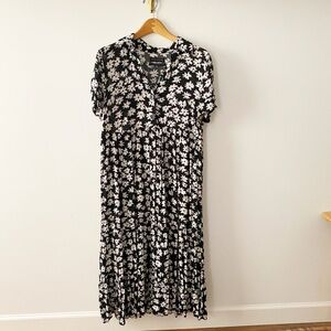 Urban Outfitters Black and White Floral MIDI Dress